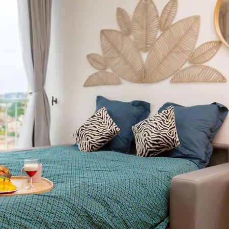 Tableau De - Host Provence Daire *