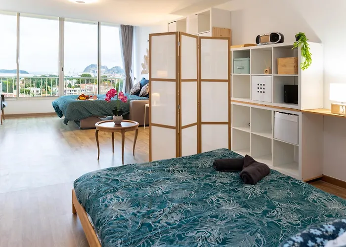 Tableau De - Host Provence * La Ciotat