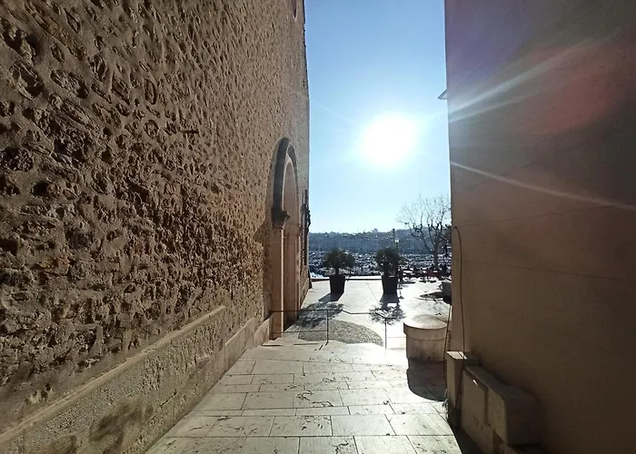 Tableau De - Host Provence *