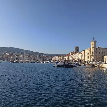 Tableau De - Host Provence *