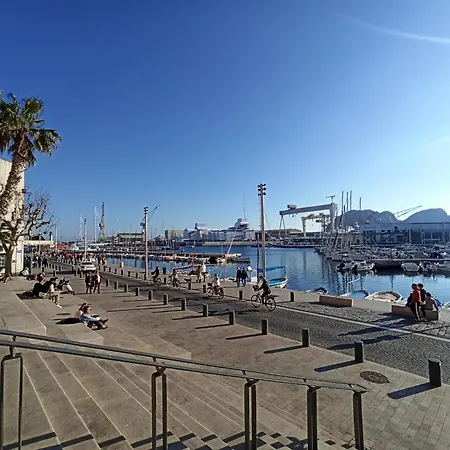 Tableau De - Host Provence 아파트